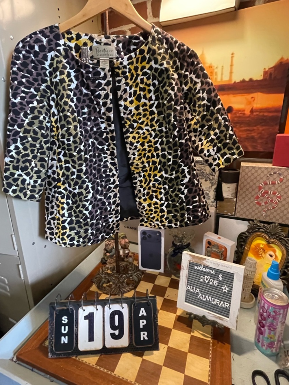 Boutique Essentials animal print blazer or jacket.